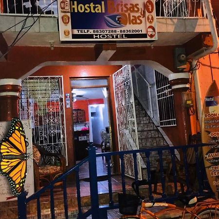 סן חואן דל סור Hostal Brisas Y Olas מראה חיצוני תמונה