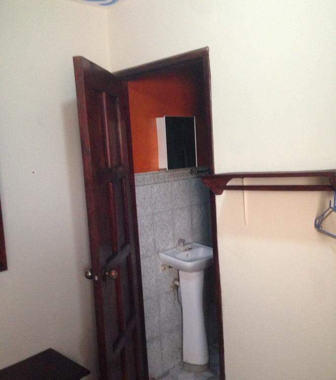 סן חואן דל סור Hostal Brisas Y Olas מראה חיצוני תמונה