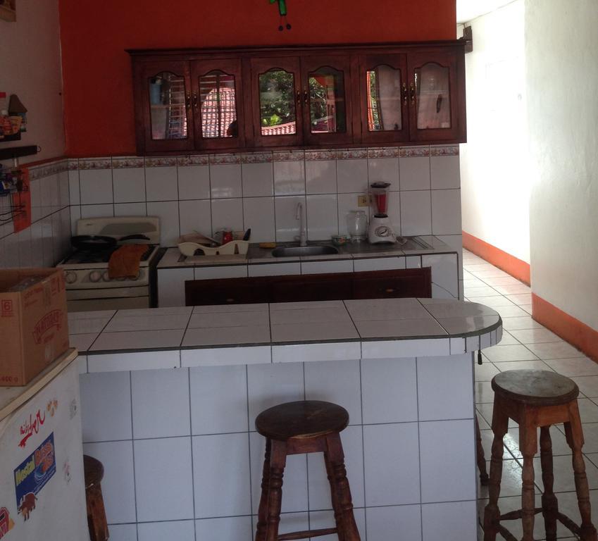 סן חואן דל סור Hostal Brisas Y Olas מראה חיצוני תמונה